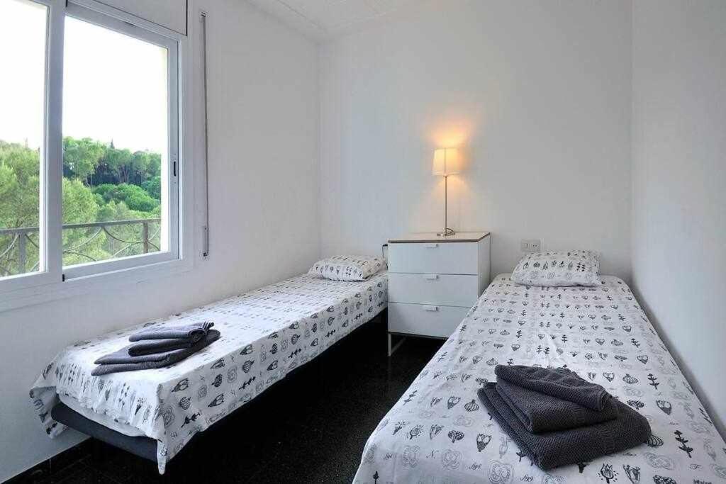 Apartamento Con Increibles Vistas Y Terraza ชีโรนา ภายนอก รูปภาพ