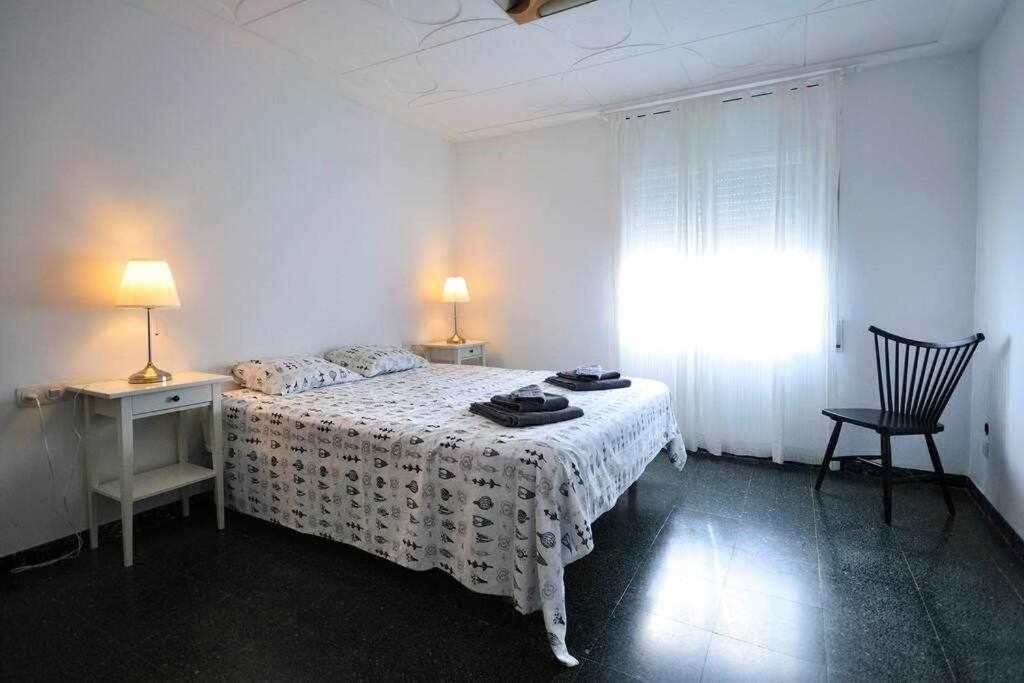 Apartamento Con Increibles Vistas Y Terraza ชีโรนา ภายนอก รูปภาพ