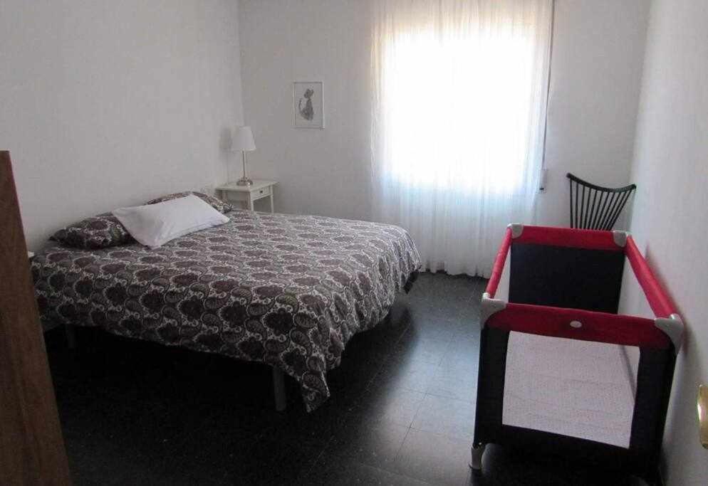 Apartamento Con Increibles Vistas Y Terraza ชีโรนา ภายนอก รูปภาพ